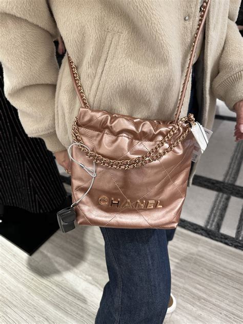 pink chanel bag small|chanel 22 small size.